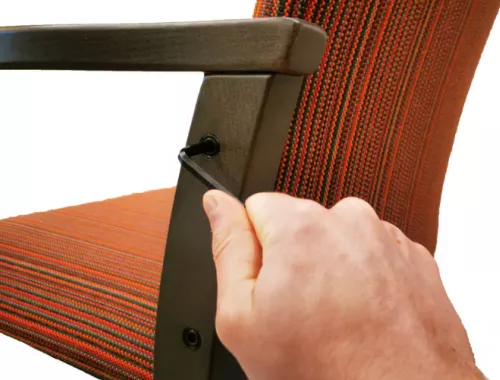 moments furniture_eenvoudig aanspannen stoel
